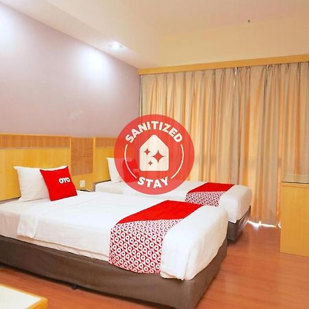 Oyo 89866 Houz Inn Bintulu Exterior photo