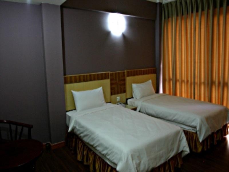 Oyo 89866 Houz Inn Bintulu Exterior photo