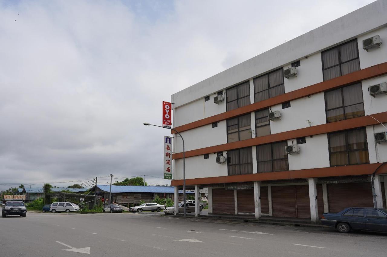 Oyo 89866 Houz Inn Bintulu Exterior photo