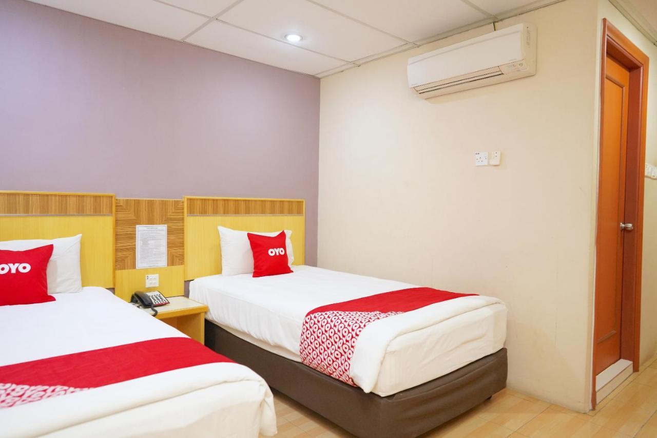 Oyo 89866 Houz Inn Bintulu Exterior photo